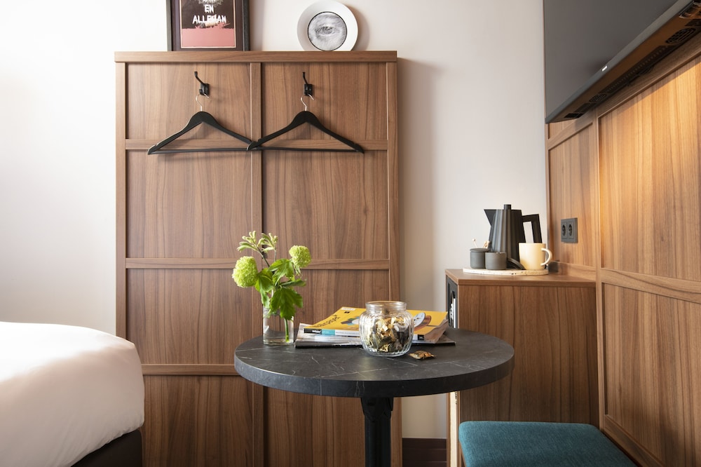 Room, 1 Double Bed (Snug)