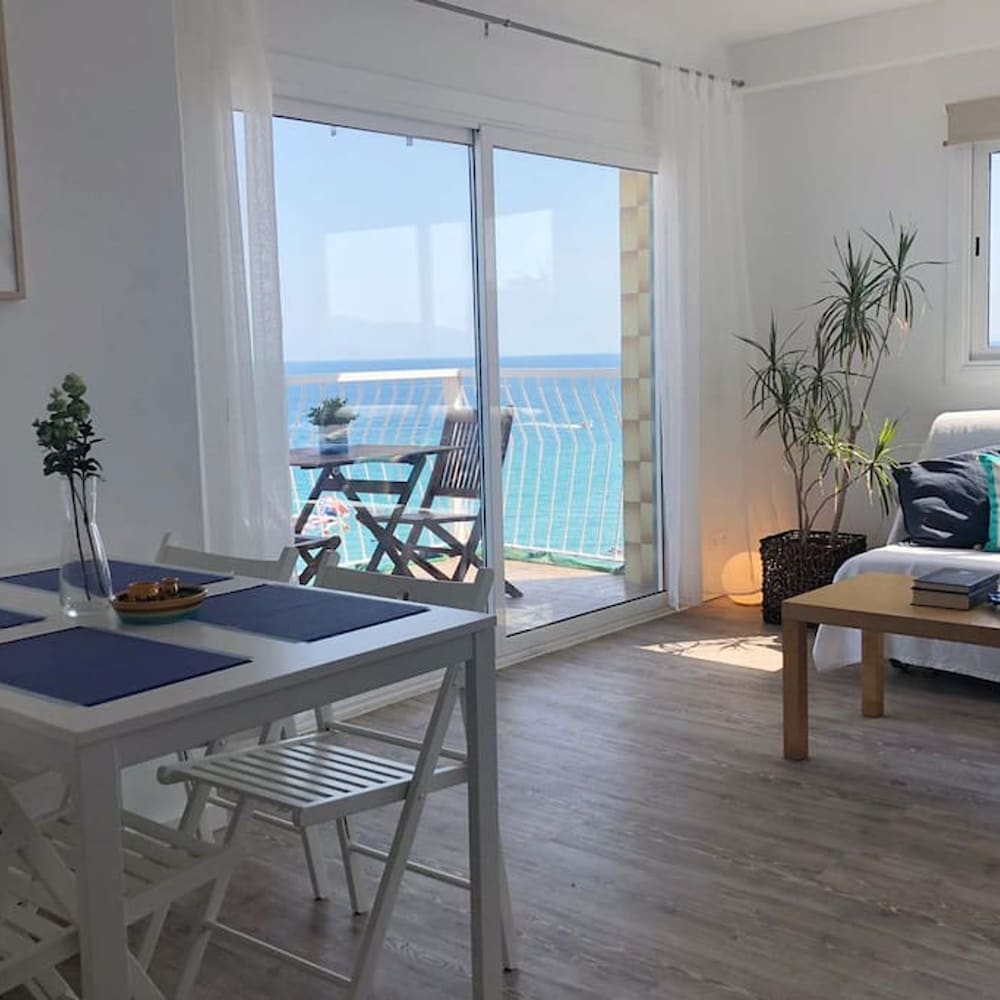 SEA View Apartment With 2 Pools Fully Equipped 4PP By Myrentalhost, Kuva 5