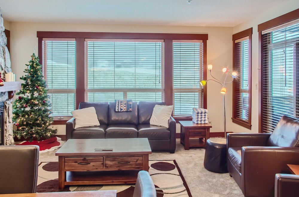 Stonegate Resort Unit A205 | 2BR photo 2