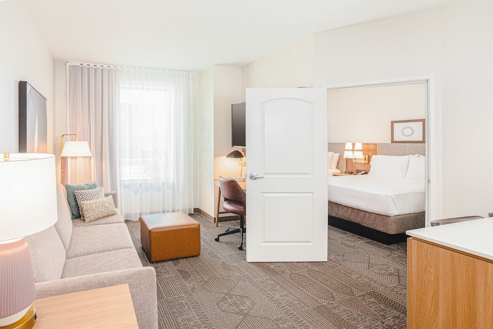 Suite, 1 Bedroom, Kitchen