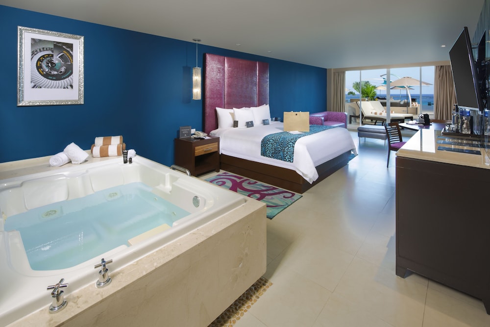 Rock Royalty Ocean View King
