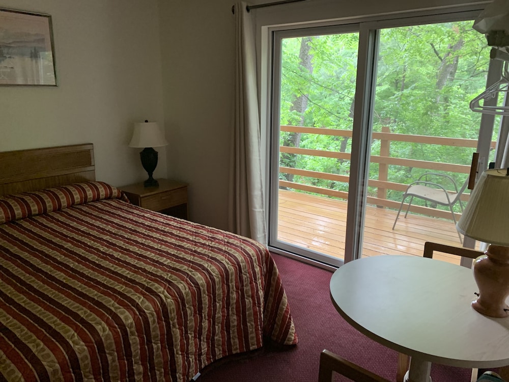 Deluxe Condo, Multiple Beds, Non Smoking