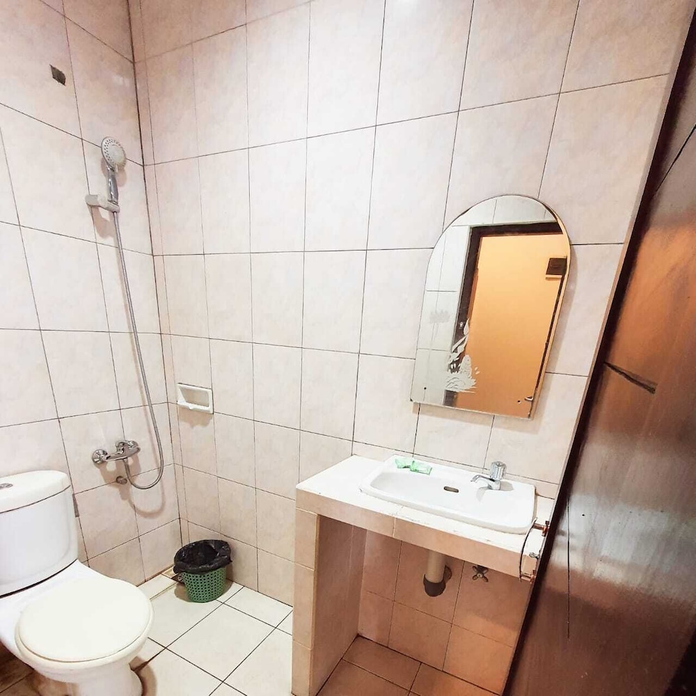 Basic Single Room