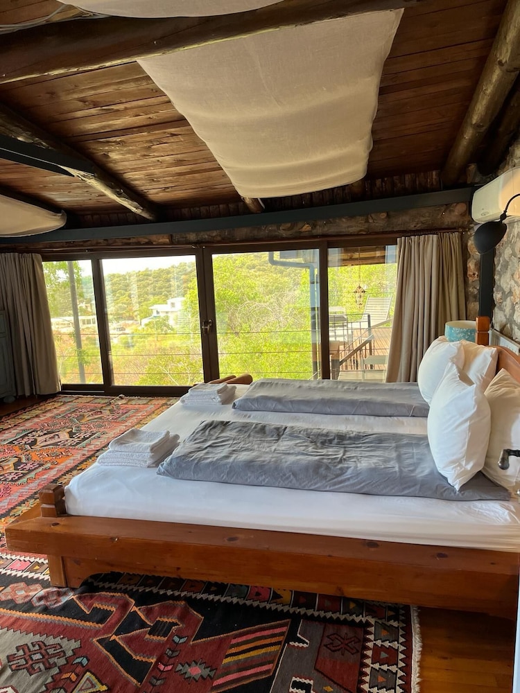 Grand Double Room, Sea View (Double) - Photo 4