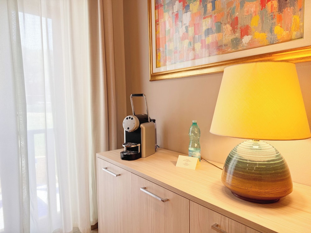 Exclusive Suite, 2 Bedrooms, 2 Bathrooms, Sea View - Photo 7