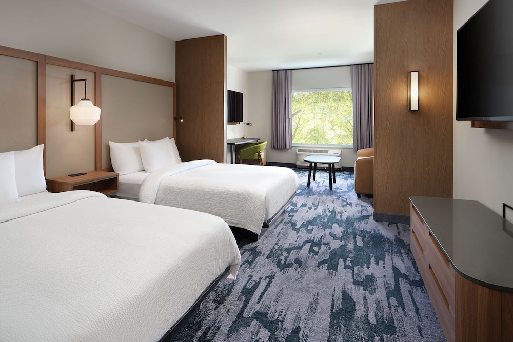 Suite, Multiple Beds