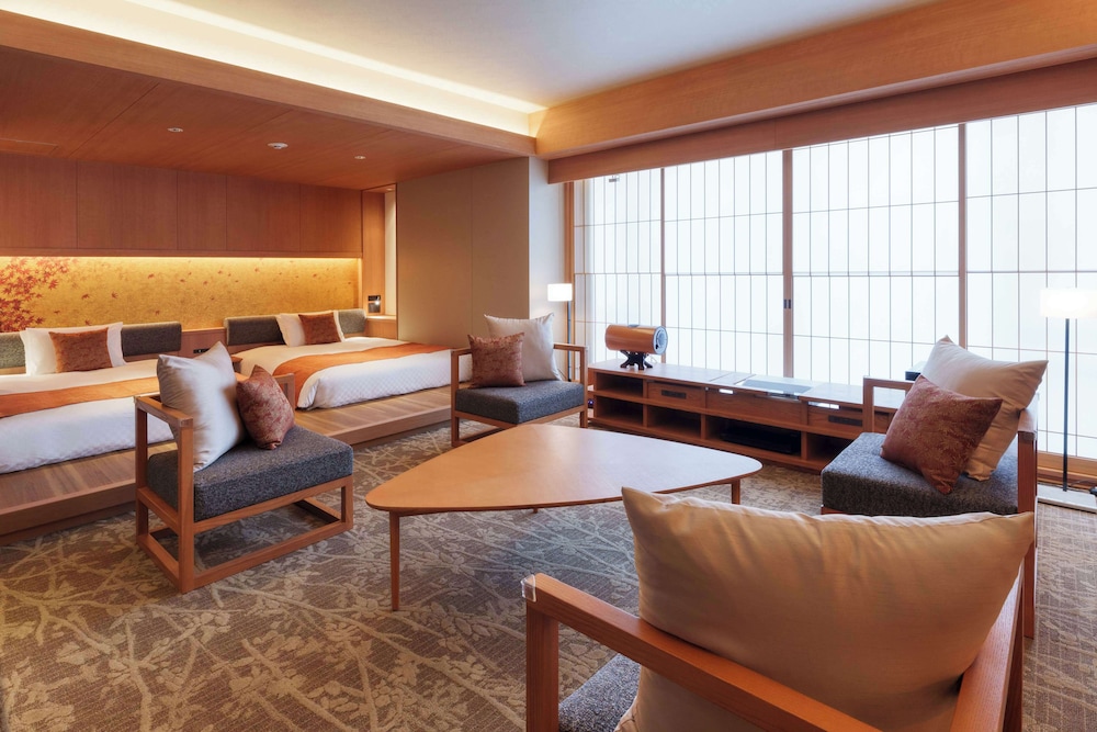 Signature Room, Non Smoking, Bathtub (Suite)