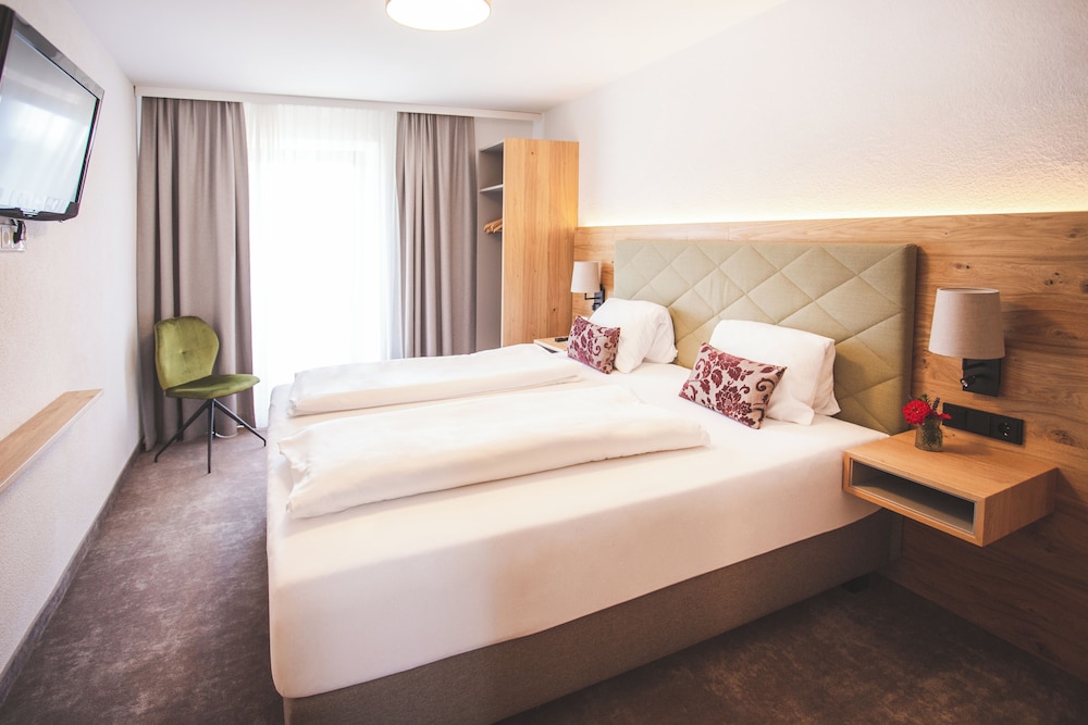 Basic Double Room, Mountain View