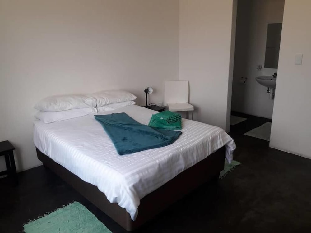Double Or Twin Room photo 1