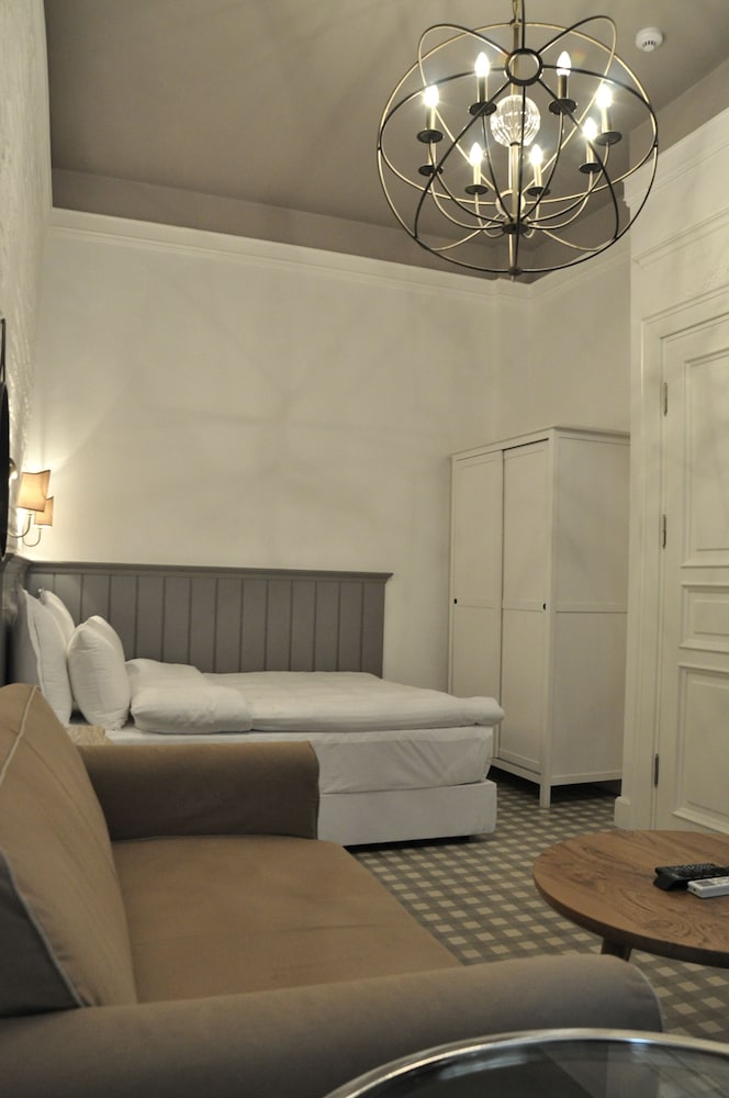 Royal Suite, 1 Double Bed with Sofa bed photo 3