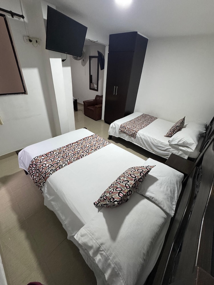 Deluxe Triple Room, 1 Bedroom, Ensuite