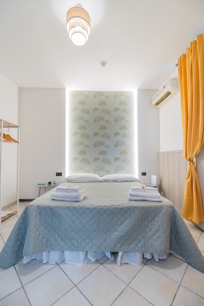 Comfort Room, Non Smoking, Ensuite - Photo 3
