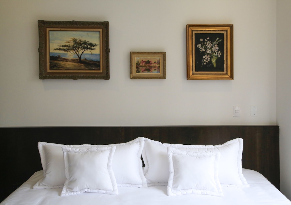 Standard Double Room - Photo 10