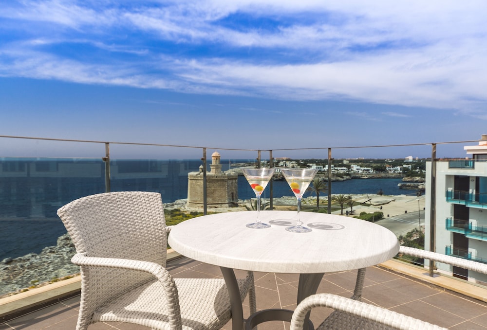 Penthouse, 2 Bedrooms, Sea View (duplex type) photo 3