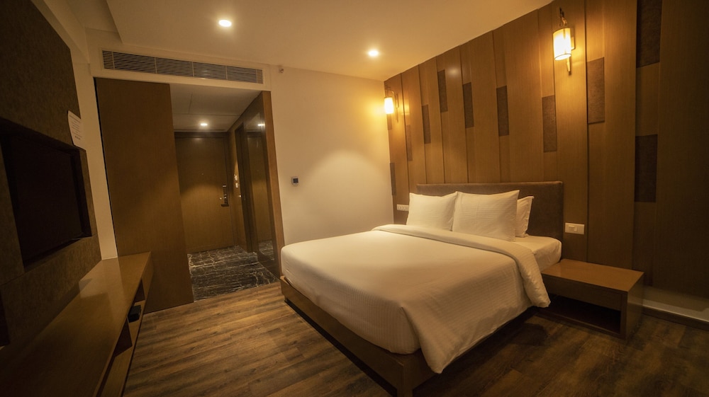 Business Room - Photo 2