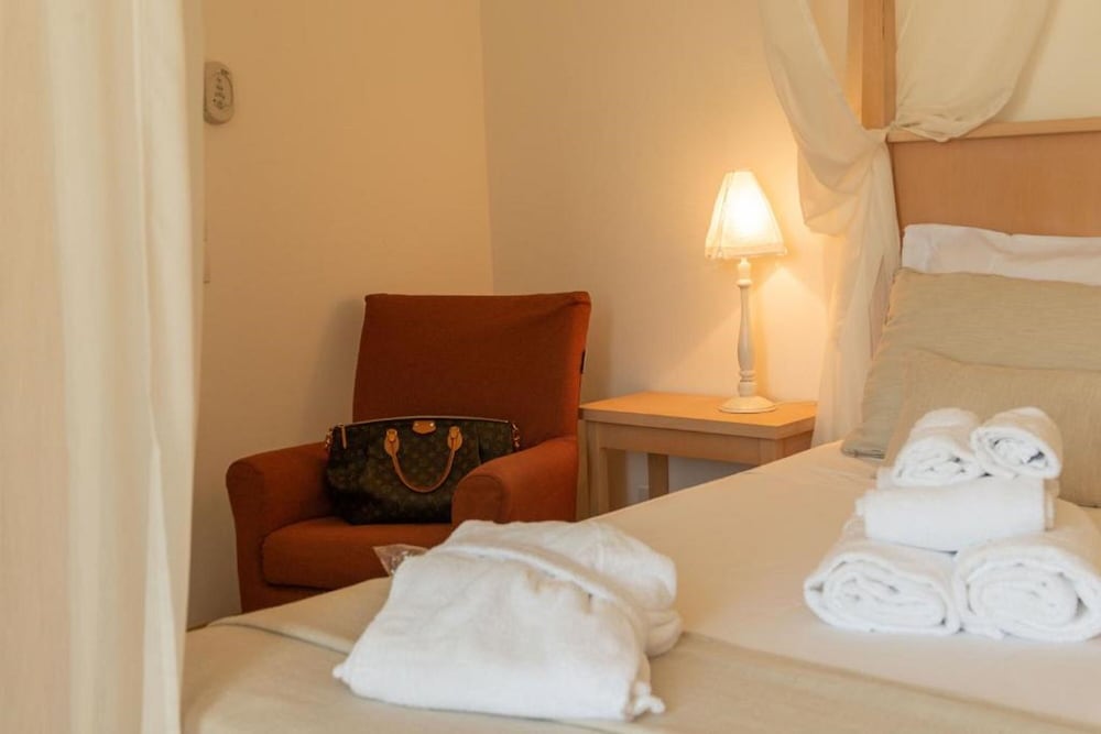 Suite - Photo 4