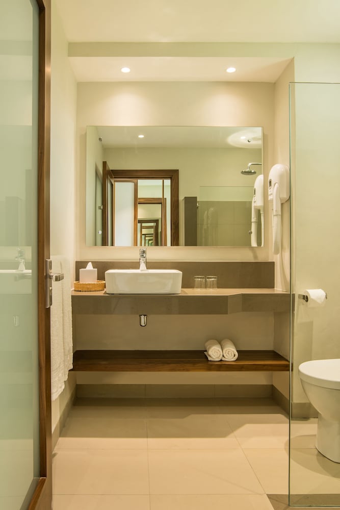 Superior Room - Photo 7