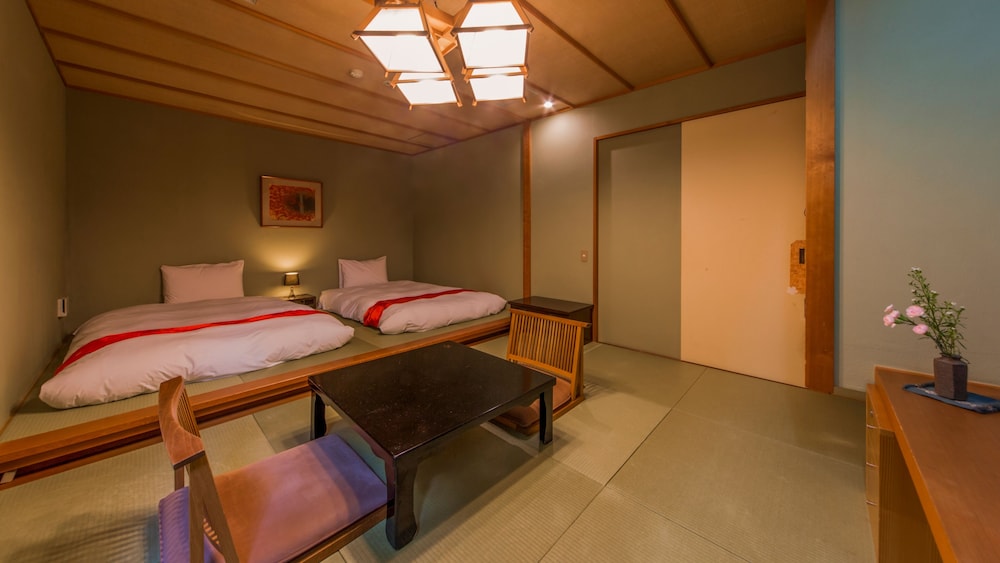 Main Building HOSHI - Twin Room with Open-air Hot Spring Bath photo 3