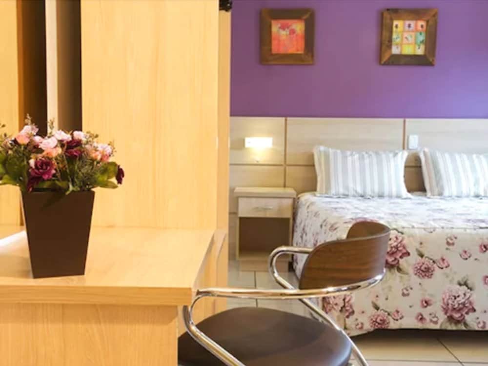 Double or Twin Room photo 2
