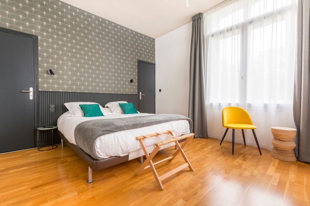 Premium Double Room, Ensuite - Photo 63