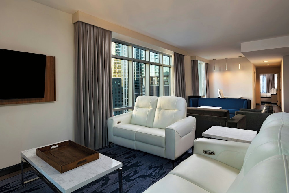Presidential Penthouse, Multiple Beds