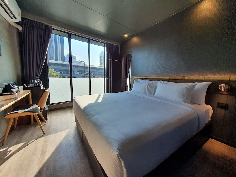 Family Suites Party (OFP)