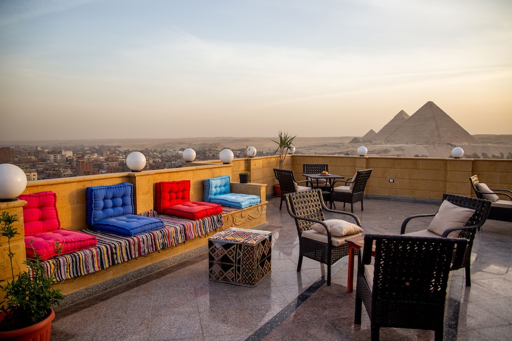 Superior Room, Pyramids View photo 3