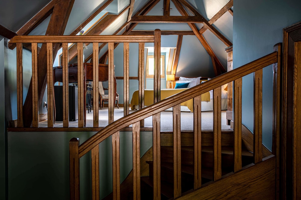 Suite - Photo 2