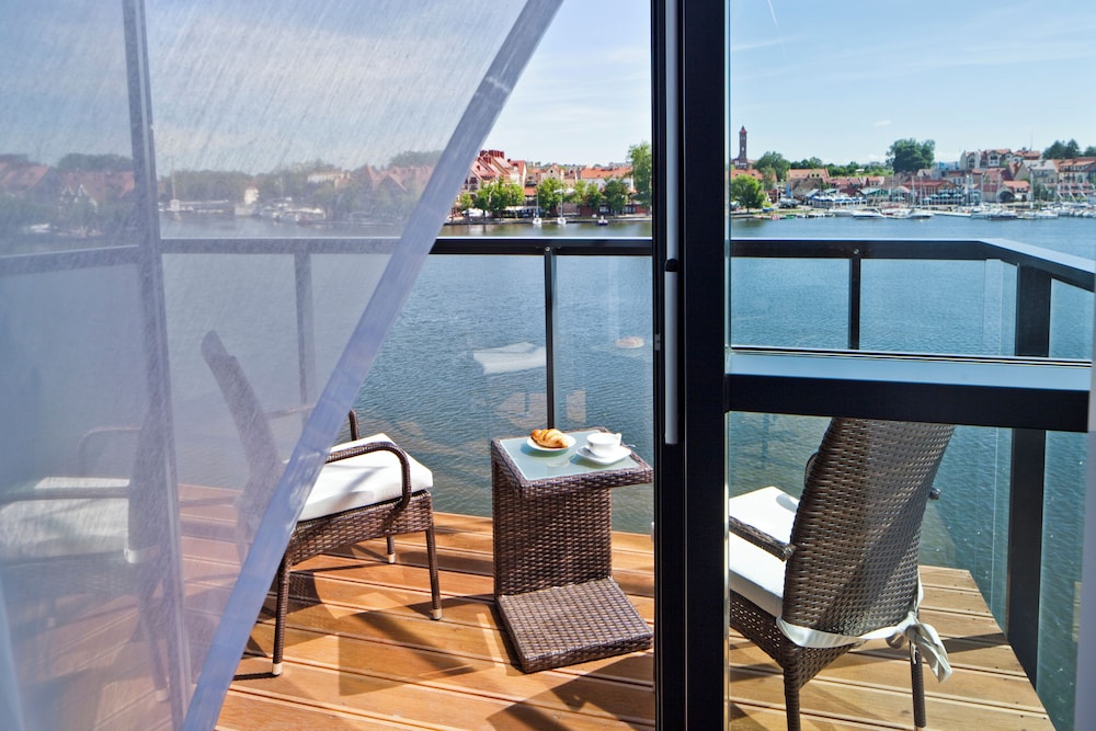 Junior Studio Suite, Balcony, Lake View photo 3