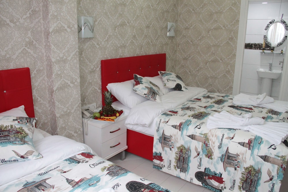 Quadruple Room photo 2