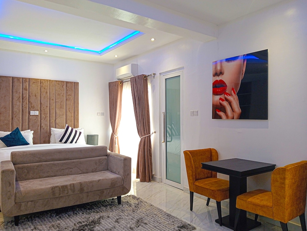 Executive Room - Photo 4