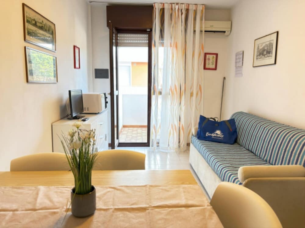 Apartment, 1 Bedroom, Balcony, City View