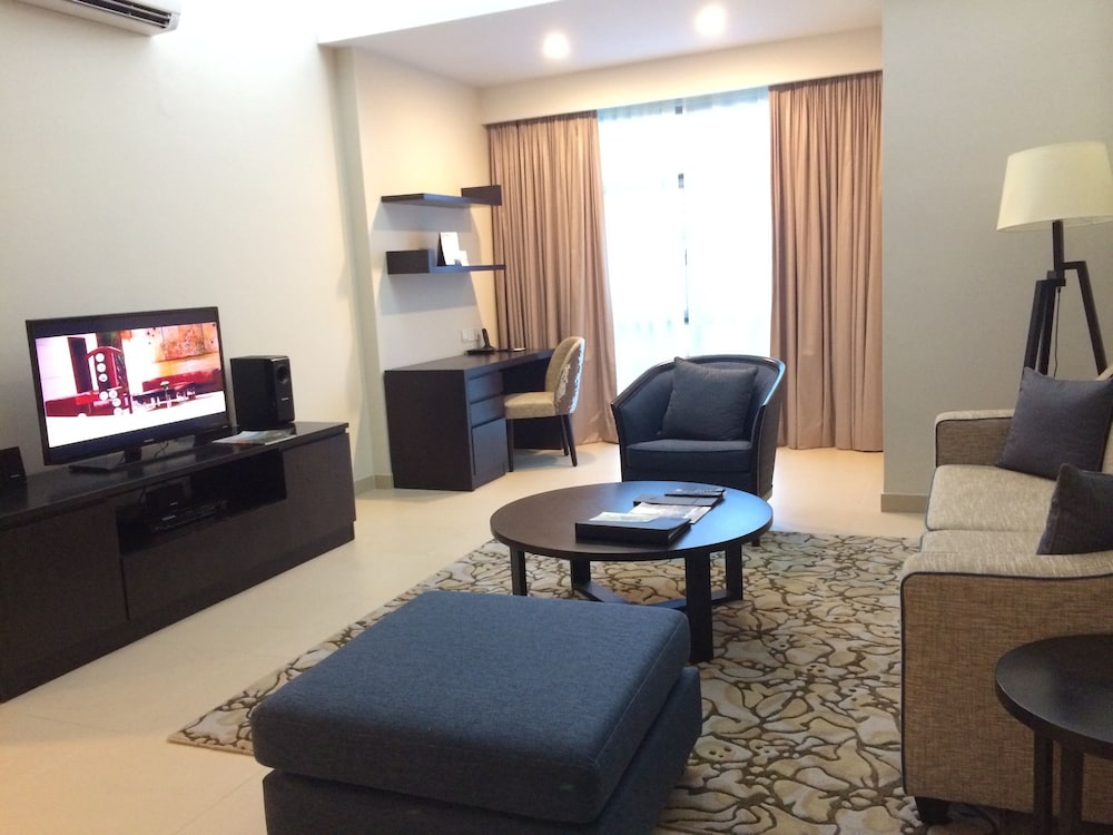 2-Bedroom Executive Apartment photo 2