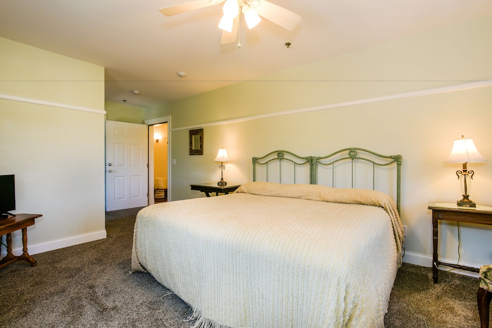 Room 6 photo 2