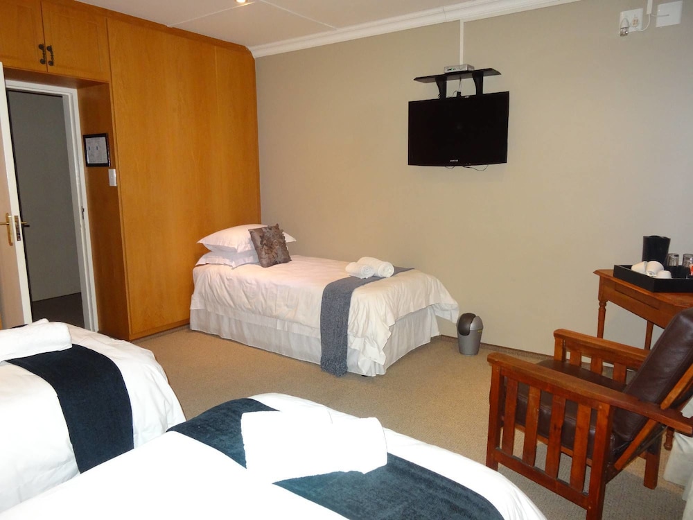 Family Room photo 1
