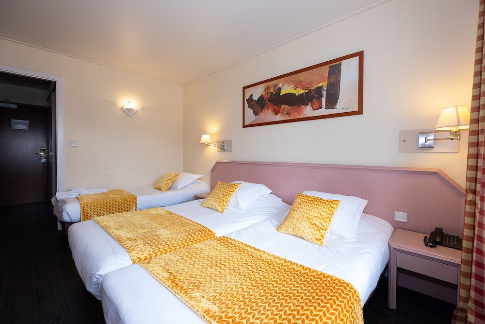 Triple Room - Photo 2