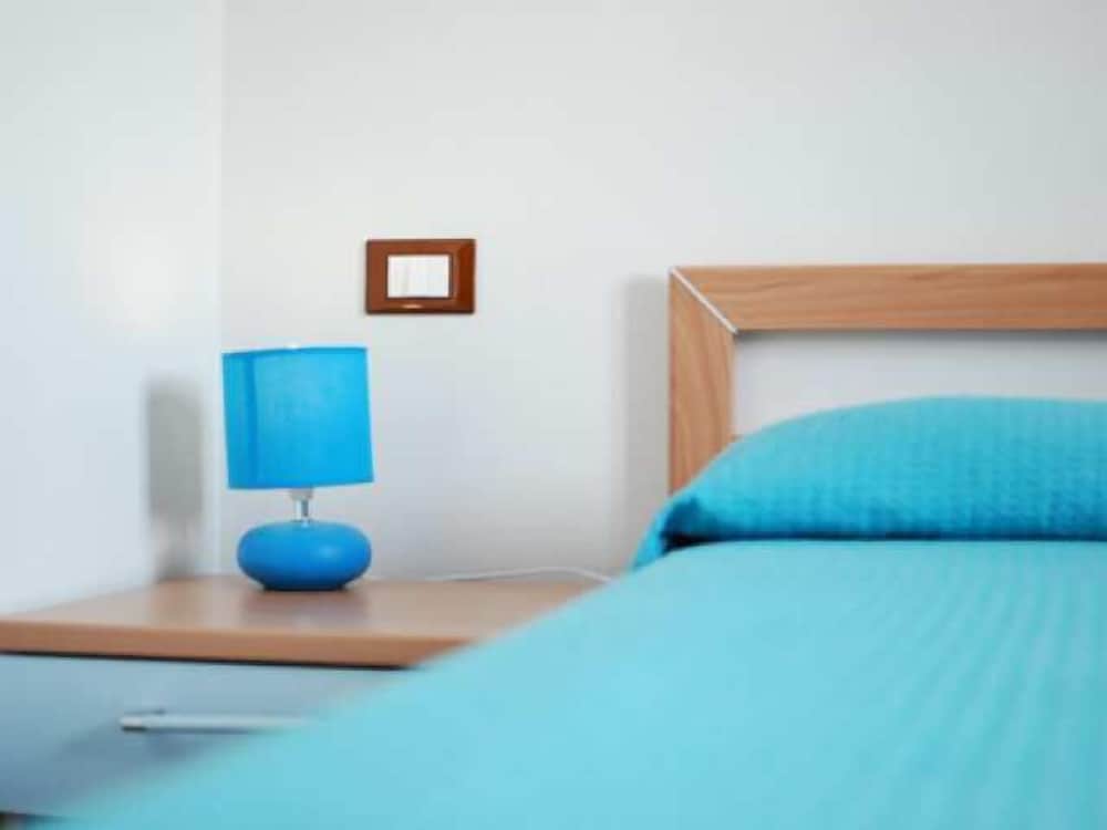 Double Or Twin Room photo 3