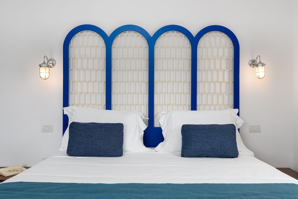 Superior Double Room, Terrace, Sea View - Photo 1