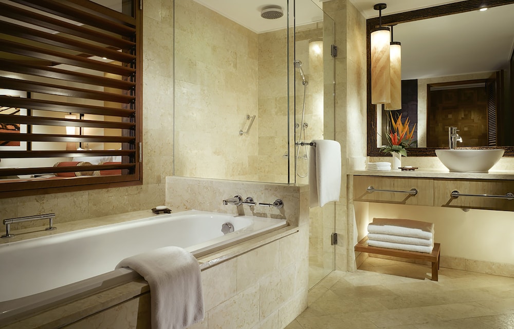Room, 2 Twin Beds, Garden View