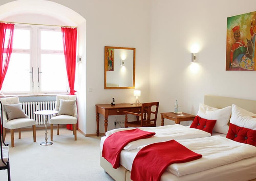 Deluxe Double Room photo 2