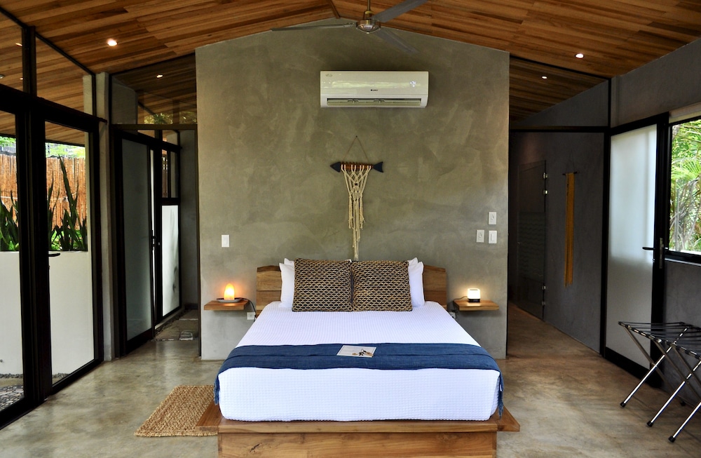 Room, Multiple Beds, Refrigerator, Garden View (Coqui) photo 2