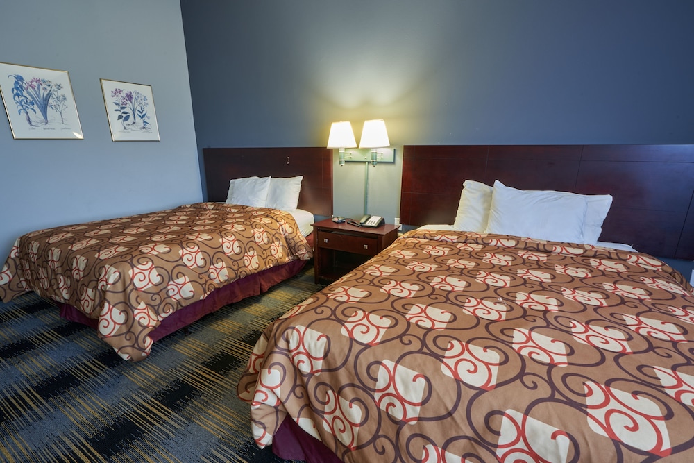 River-view Room, 2 Queen Beds with Jetted tub and Balcony photo 2