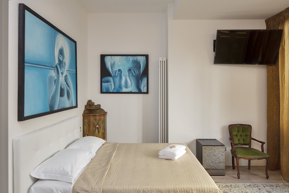 Double Room (Estia)