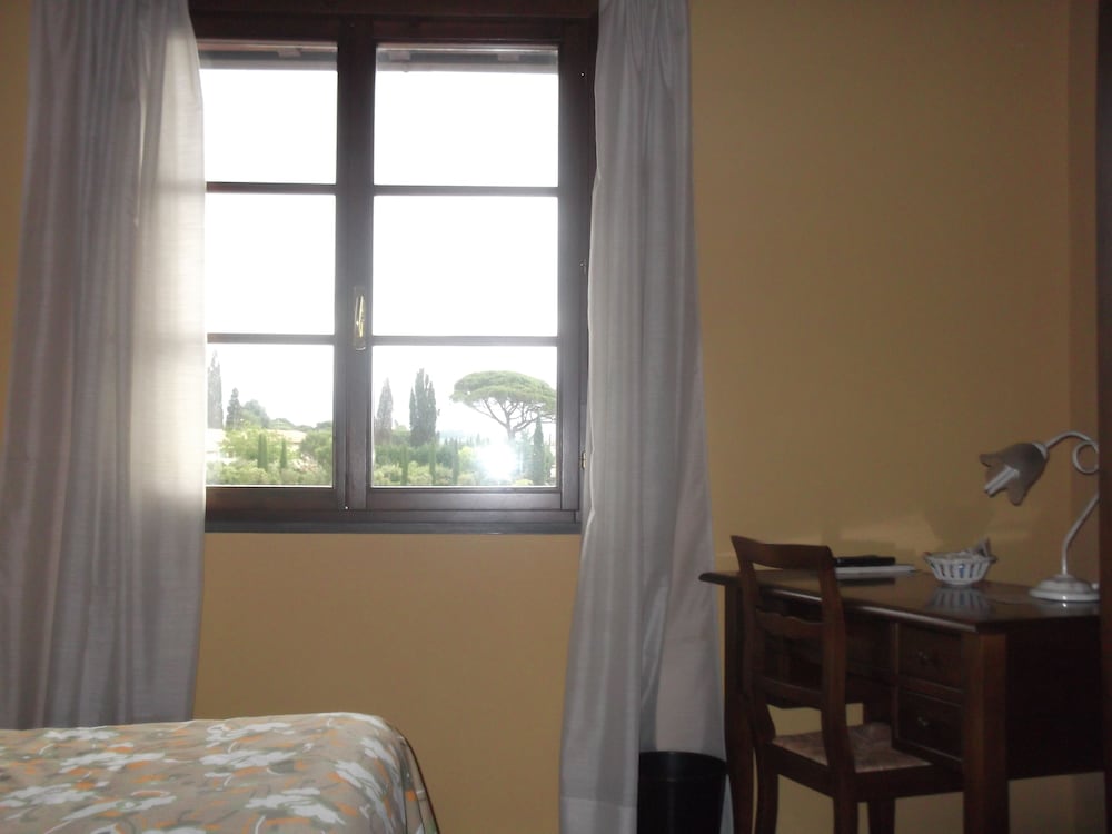 Double Or Twin Room photo 2