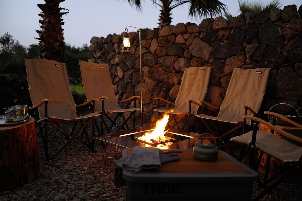 Suite, Terrace, Garden Area - Photo 12