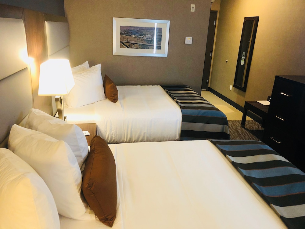 Room, 2 Queen Beds, Non Smoking, City View photo 3