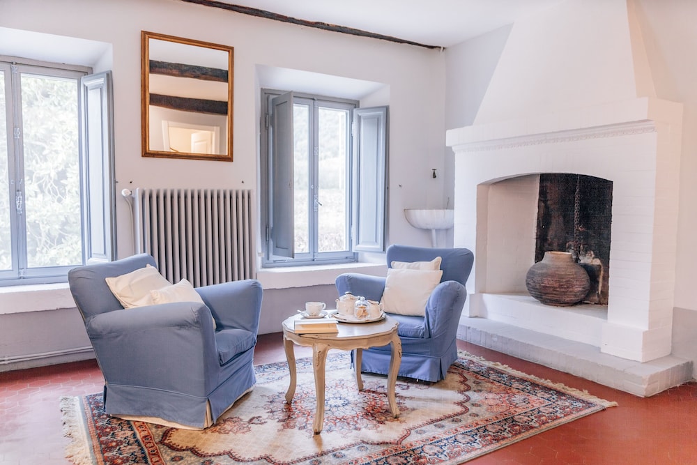 Suite, 1 Bedroom photo 2