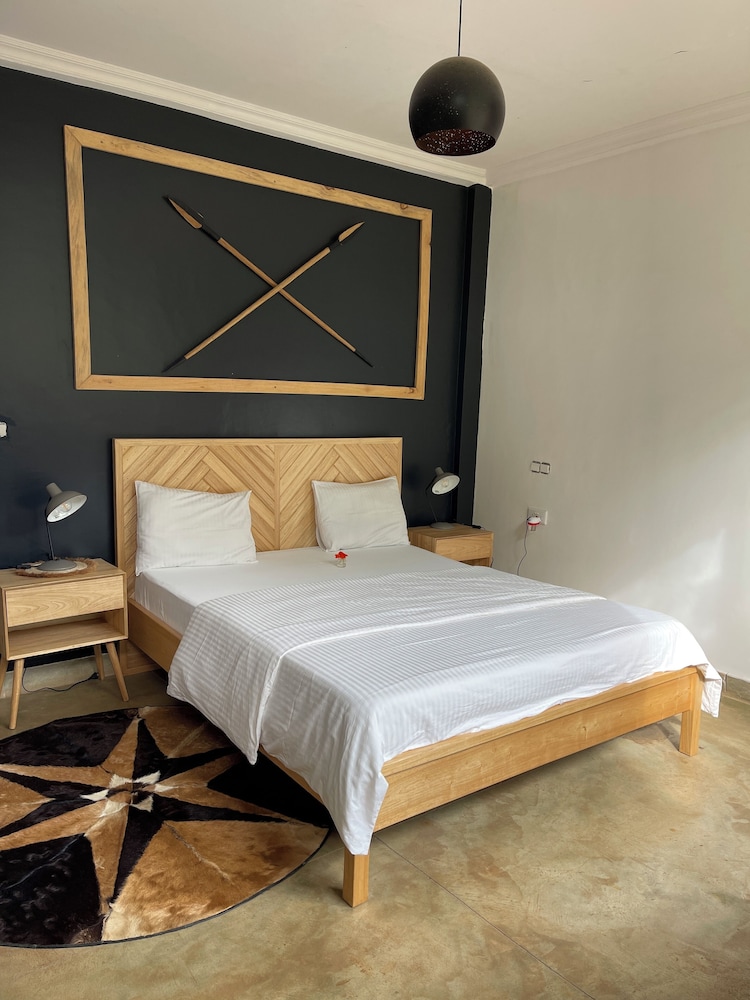 Grand Studio Suite, Hill View photo 2
