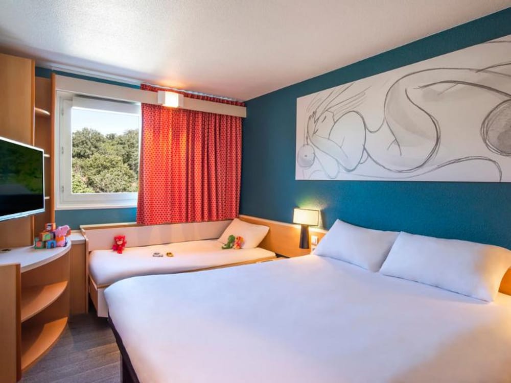 Standard Double Room, Multiple Beds photo 3