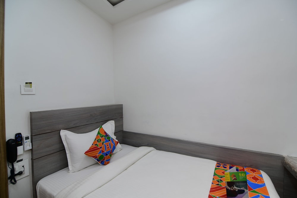 Suite - Photo 3
